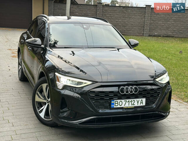 Чорний Ауді Q8 e-tron, об'ємом двигуна 0 л та пробігом 16 тис. км за 48500 $, фото 12 на Automoto.ua
