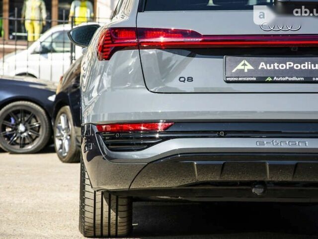 Ауди Q8 e-tron, объемом двигателя 0 л и пробегом 2 тыс. км за 89000 $, фото 27 на Automoto.ua