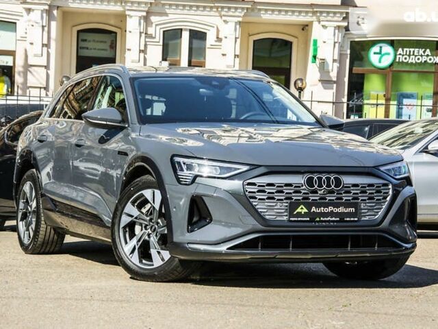 Ауди Q8 e-tron, объемом двигателя 0 л и пробегом 2 тыс. км за 89000 $, фото 1 на Automoto.ua