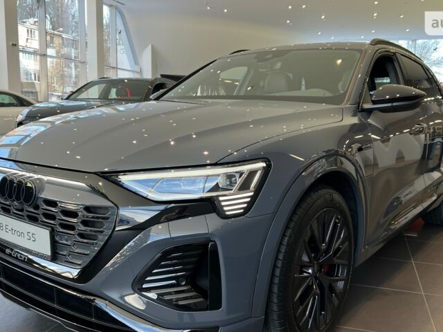 Ауди Q8 e-tron, объемом двигателя 0 л и пробегом 0 тыс. км за 86446 $, фото 1 на Automoto.ua