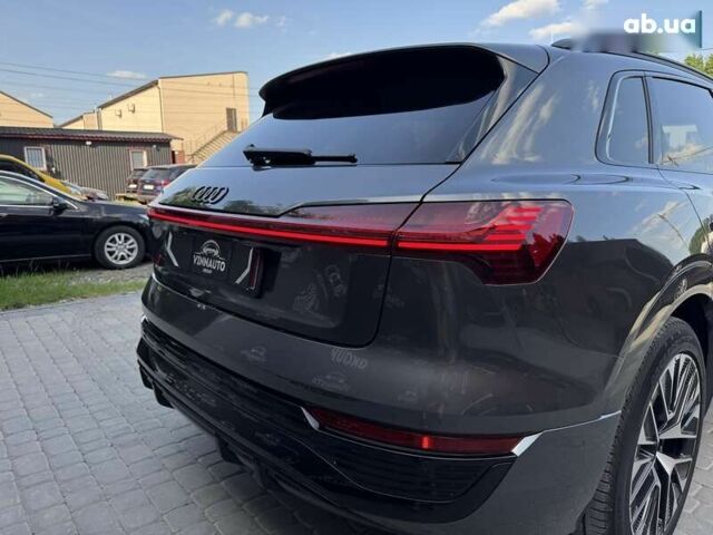 Ауди Q8 e-tron, объемом двигателя 0 л и пробегом 14 тыс. км за 57900 $, фото 17 на Automoto.ua