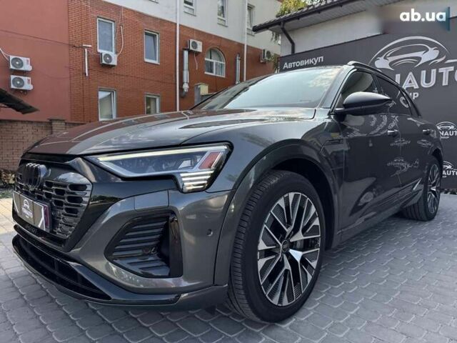 Ауди Q8 e-tron, объемом двигателя 0 л и пробегом 14 тыс. км за 57900 $, фото 5 на Automoto.ua