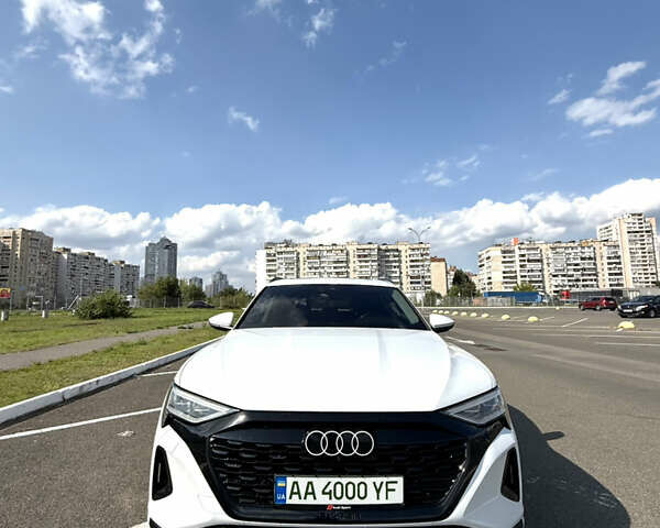 Ауди Q8 e-tron, объемом двигателя 0 л и пробегом 17 тыс. км за 57000 $, фото 7 на Automoto.ua