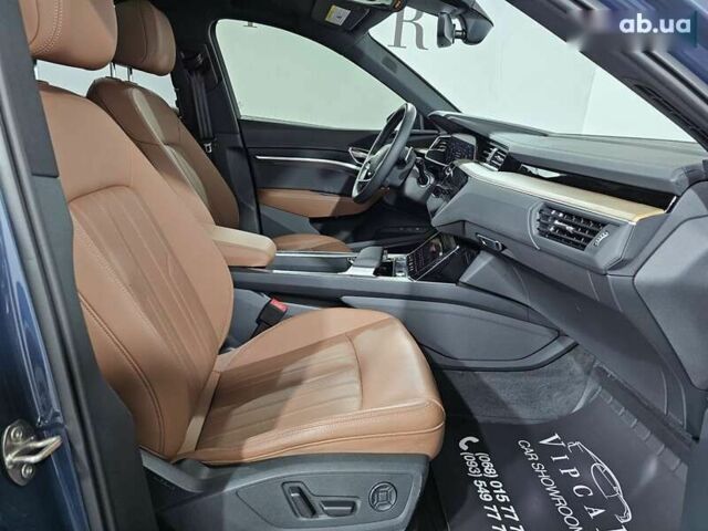 Ауди Q8 e-tron, объемом двигателя 0 л и пробегом 5 тыс. км за 48500 $, фото 19 на Automoto.ua