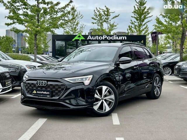 Ауди Q8 e-tron, объемом двигателя 0 л и пробегом 12 тыс. км за 56800 $, фото 7 на Automoto.ua