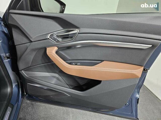 Ауди Q8 e-tron, объемом двигателя 0 л и пробегом 5 тыс. км за 48500 $, фото 21 на Automoto.ua