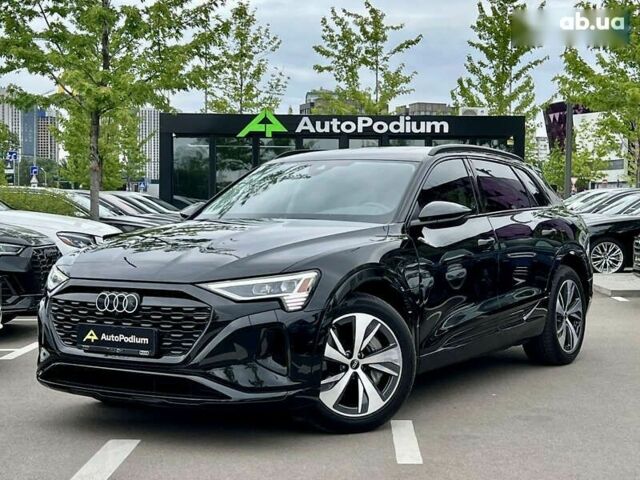 Ауди Q8 e-tron, объемом двигателя 0 л и пробегом 12 тыс. км за 56800 $, фото 8 на Automoto.ua