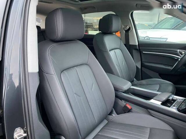 Ауді Q8 e-tron, об'ємом двигуна 0 л та пробігом 31 тис. км за 42300 $, фото 25 на Automoto.ua