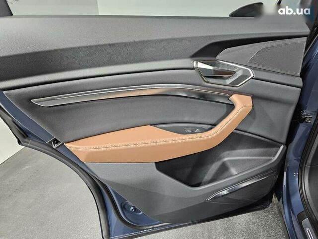 Ауди Q8 e-tron, объемом двигателя 0 л и пробегом 5 тыс. км за 48500 $, фото 13 на Automoto.ua