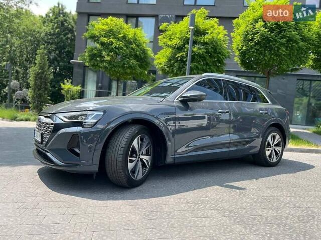 Ауди Q8 e-tron, объемом двигателя 0 л и пробегом 2 тыс. км за 53500 $, фото 7 на Automoto.ua