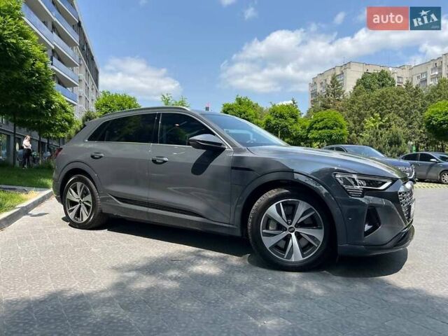 Ауди Q8 e-tron, объемом двигателя 0 л и пробегом 2 тыс. км за 53500 $, фото 8 на Automoto.ua