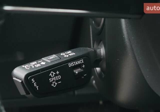 Сірий Ауді Q8 e-tron, об'ємом двигуна 0 л та пробігом 34 тис. км за 65000 $, фото 47 на Automoto.ua