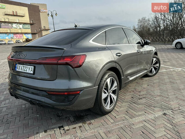 Сірий Ауді Q8 e-tron, об'ємом двигуна 0 л та пробігом 16 тис. км за 47500 $, фото 6 на Automoto.ua