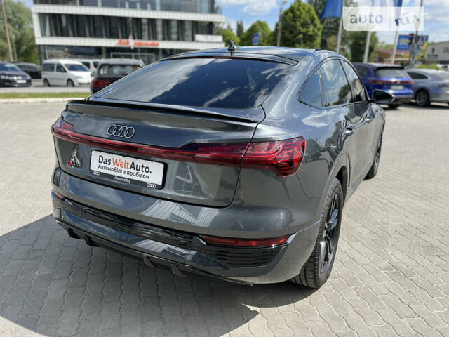 Сірий Ауді Q8 e-tron, об'ємом двигуна 0 л та пробігом 9 тис. км за 67000 $, фото 9 на Automoto.ua