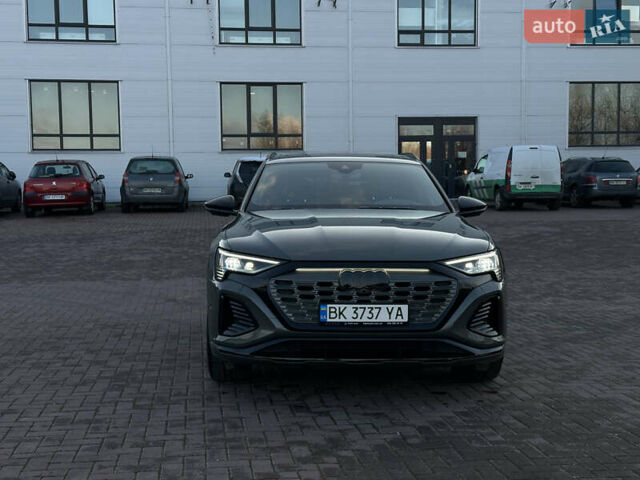 Сірий Ауді Q8 e-tron, об'ємом двигуна 0 л та пробігом 41 тис. км за 64000 $, фото 5 на Automoto.ua