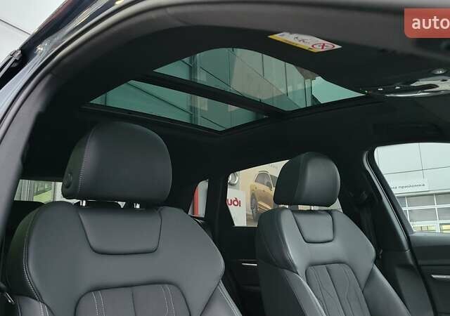 Сірий Ауді Q8 e-tron, об'ємом двигуна 0 л та пробігом 21 тис. км за 48500 $, фото 29 на Automoto.ua