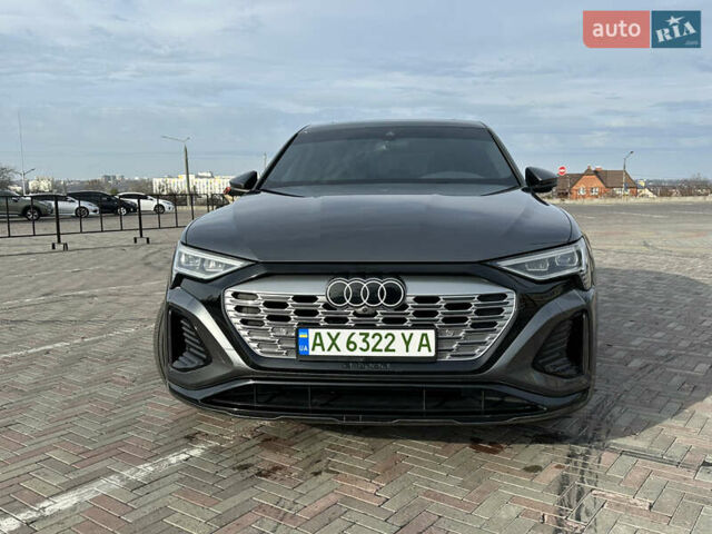 Сірий Ауді Q8 e-tron, об'ємом двигуна 0 л та пробігом 16 тис. км за 47500 $, фото 1 на Automoto.ua