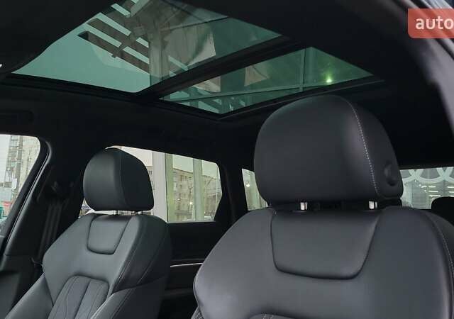 Сірий Ауді Q8 e-tron, об'ємом двигуна 0 л та пробігом 21 тис. км за 48500 $, фото 15 на Automoto.ua
