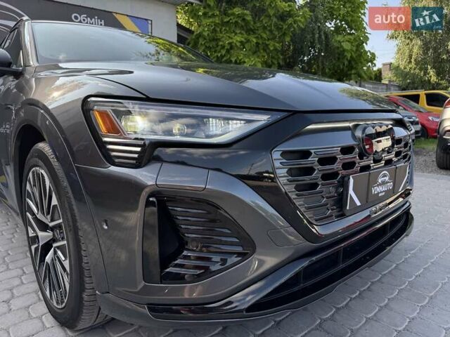 Серый Ауди Q8 e-tron, объемом двигателя 0 л и пробегом 14 тыс. км за 55900 $, фото 14 на Automoto.ua