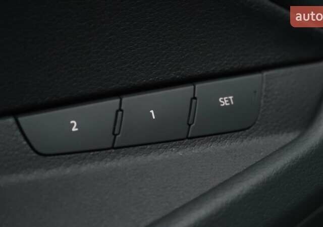 Сірий Ауді Q8 e-tron, об'ємом двигуна 0 л та пробігом 21 тис. км за 48500 $, фото 17 на Automoto.ua