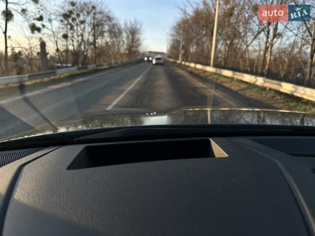 Сірий Ауді Q8 e-tron, об'ємом двигуна 0 л та пробігом 41 тис. км за 64000 $, фото 34 на Automoto.ua