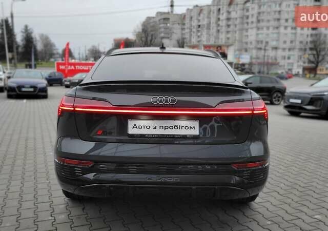 Сірий Ауді Q8 e-tron, об'ємом двигуна 0 л та пробігом 34 тис. км за 65000 $, фото 5 на Automoto.ua