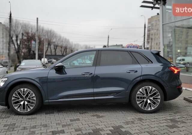 Сірий Ауді Q8 e-tron, об'ємом двигуна 0 л та пробігом 21 тис. км за 48500 $, фото 6 на Automoto.ua