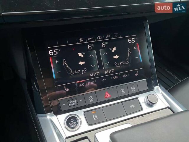 Сірий Ауді Q8 e-tron, об'ємом двигуна 0 л та пробігом 31 тис. км за 42300 $, фото 16 на Automoto.ua