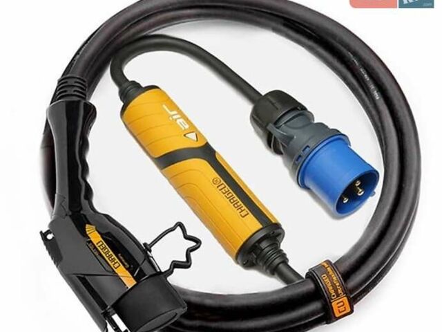 Серый Ауди Q8 e-tron, объемом двигателя 0 л и пробегом 1 тыс. км за 59800 $, фото 36 на Automoto.ua