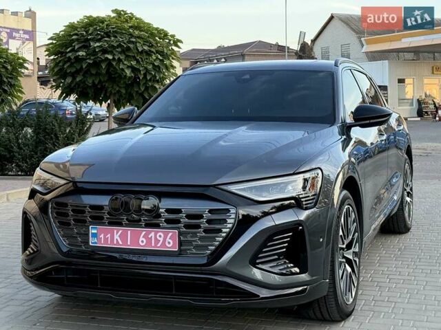 Серый Ауди Q8 e-tron, объемом двигателя 0 л и пробегом 15 тыс. км за 56500 $, фото 19 на Automoto.ua