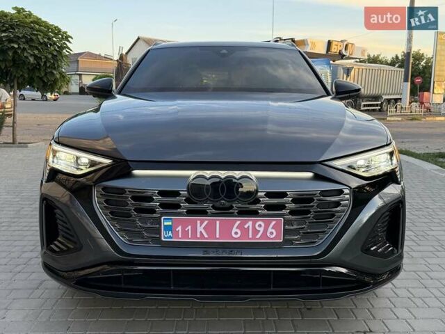 Серый Ауди Q8 e-tron, объемом двигателя 0 л и пробегом 15 тыс. км за 56500 $, фото 71 на Automoto.ua