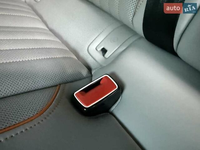Серый Ауди Q8 e-tron, объемом двигателя 0 л и пробегом 15 тыс. км за 56500 $, фото 40 на Automoto.ua