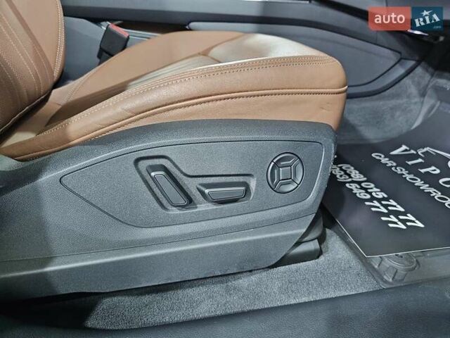 Синий Ауди Q8 e-tron, объемом двигателя 0 л и пробегом 5 тыс. км за 48500 $, фото 18 на Automoto.ua