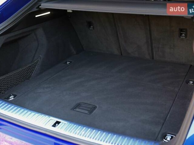 Синий Ауди Q8 e-tron, объемом двигателя 0 л и пробегом 39 тыс. км за 69999 $, фото 75 на Automoto.ua