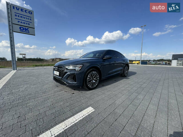 Синий Ауди Q8 e-tron, объемом двигателя 0 л и пробегом 13 тыс. км за 58000 $, фото 9 на Automoto.ua