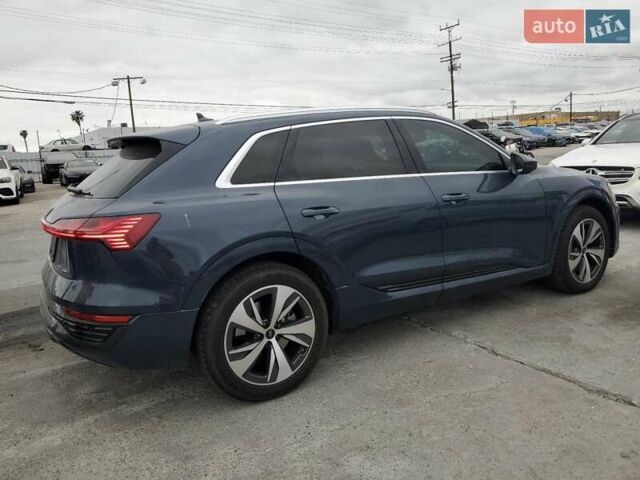 Ауди Q8 e-tron 2024 в Львове на Automoto.ua Синий Ауди Q8 e-tron, объемом двигателя 0 л и пробегом 2 тыс. км за 18000 $, фото 3 на Automoto.ua