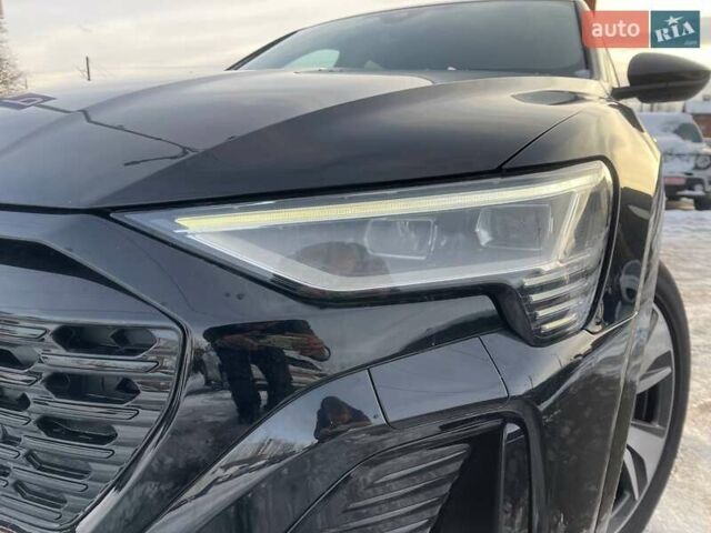 Черный Ауди Q8 Sportback e-tron, объемом двигателя 0 л и пробегом 12 тыс. км за 49100 $, фото 6 на Automoto.ua