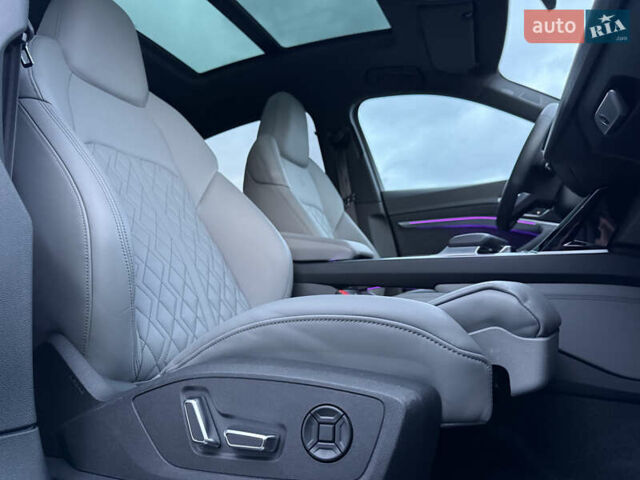 Черный Ауди Q8 Sportback e-tron, объемом двигателя 0 л и пробегом 28 тыс. км за 64999 $, фото 34 на Automoto.ua