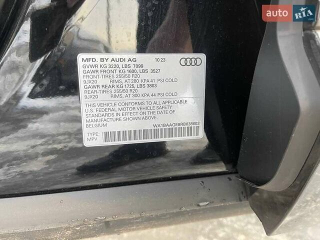 Черный Ауди Q8 Sportback e-tron, объемом двигателя 0 л и пробегом 12 тыс. км за 49100 $, фото 36 на Automoto.ua