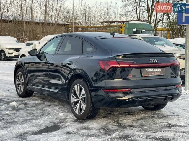 Черный Ауди Q8 Sportback e-tron, объемом двигателя 0 л и пробегом 12 тыс. км за 49100 $, фото 3 на Automoto.ua