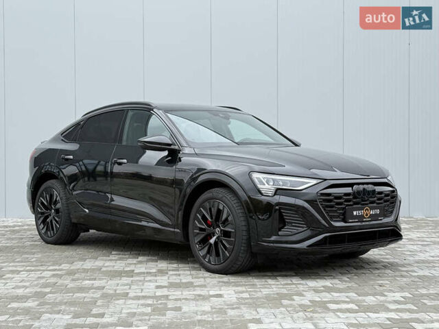 Черный Ауди Q8 Sportback e-tron, объемом двигателя 0 л и пробегом 28 тыс. км за 64999 $, фото 2 на Automoto.ua