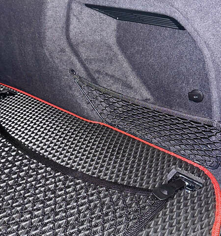 Черный Ауди Q8 Sportback e-tron, объемом двигателя 0 л и пробегом 24 тыс. км за 69800 $, фото 40 на Automoto.ua