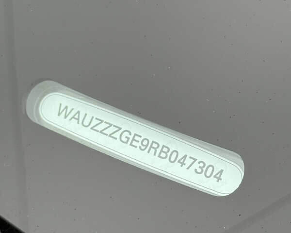 Чорний Ауді Q8 Sportback e-tron, об'ємом двигуна 0 л та пробігом 62 тис. км за 58000 $, фото 35 на Automoto.ua