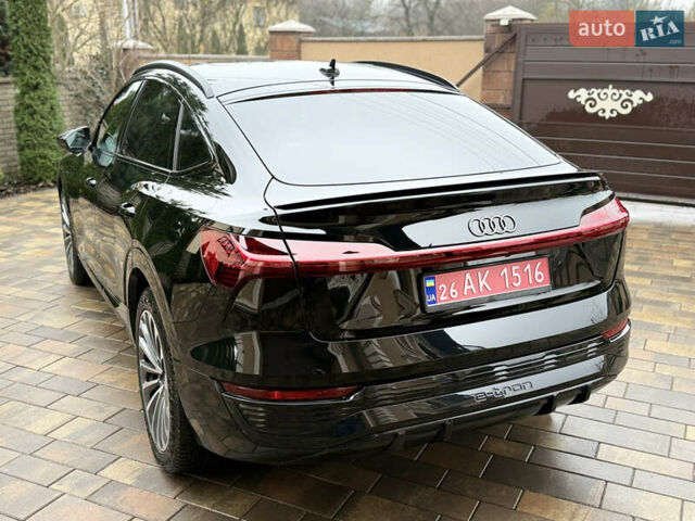 Чорний Ауді Q8 Sportback e-tron, об'ємом двигуна 0 л та пробігом 62 тис. км за 58000 $, фото 20 на Automoto.ua