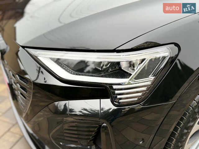 Чорний Ауді Q8 Sportback e-tron, об'ємом двигуна 0 л та пробігом 62 тис. км за 58000 $, фото 31 на Automoto.ua