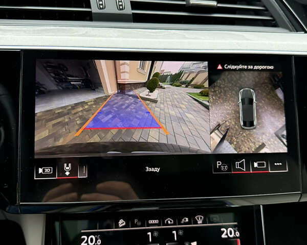 Чорний Ауді Q8 Sportback e-tron, об'ємом двигуна 0 л та пробігом 62 тис. км за 58000 $, фото 116 на Automoto.ua