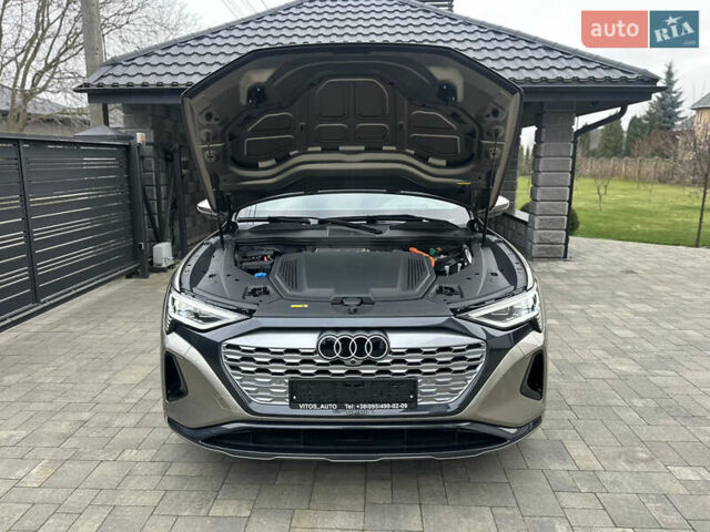 Коричневый Ауди Q8 Sportback e-tron, объемом двигателя 0 л и пробегом 43 тыс. км за 58499 $, фото 100 на Automoto.ua