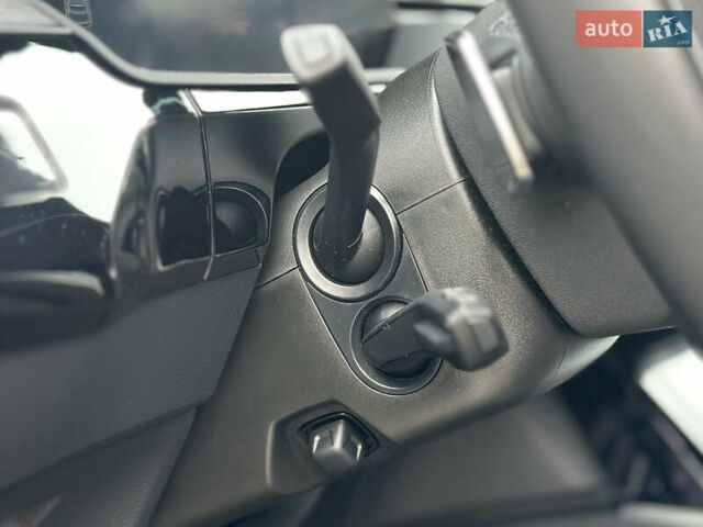 Коричневый Ауди Q8 Sportback e-tron, объемом двигателя 0 л и пробегом 43 тыс. км за 58499 $, фото 54 на Automoto.ua