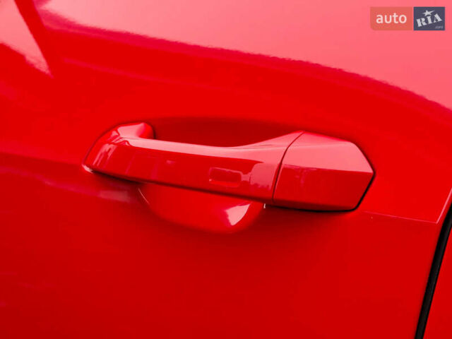 Червоний Ауді Q8 Sportback e-tron, об'ємом двигуна 0 л та пробігом 55 тис. км за 54500 $, фото 19 на Automoto.ua
