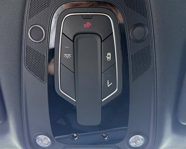 Серый Ауди Q8 Sportback e-tron, объемом двигателя 0 л и пробегом 15 тыс. км за 65000 $, фото 100 на Automoto.ua